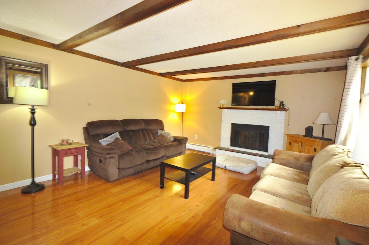 1 1/2 Tel Road Bennington, VT 05201 - Photo 4 of 35