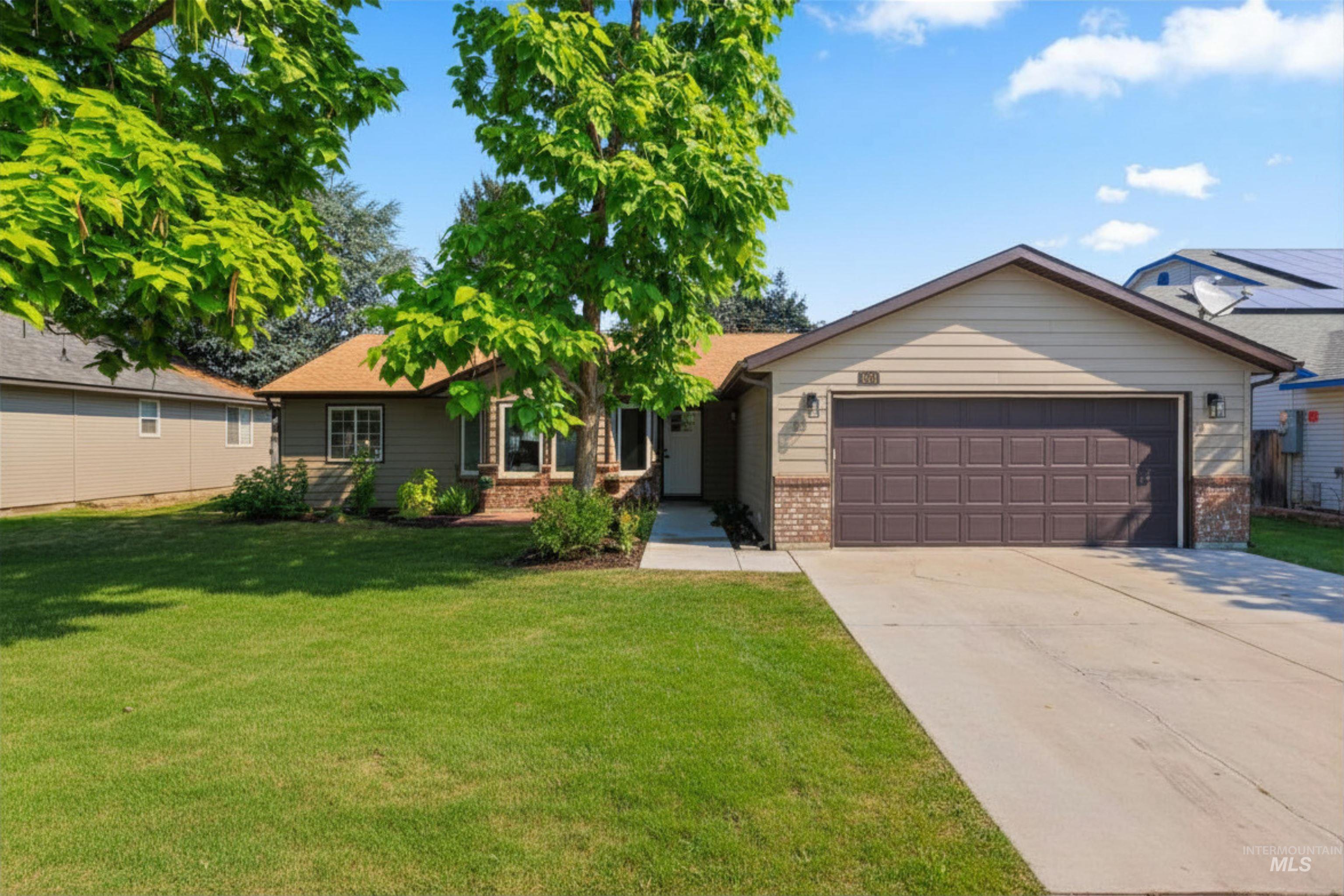 680 West Applegate Street Meridian, ID 83642 - Photo 1 of 36 Gallery Image 1