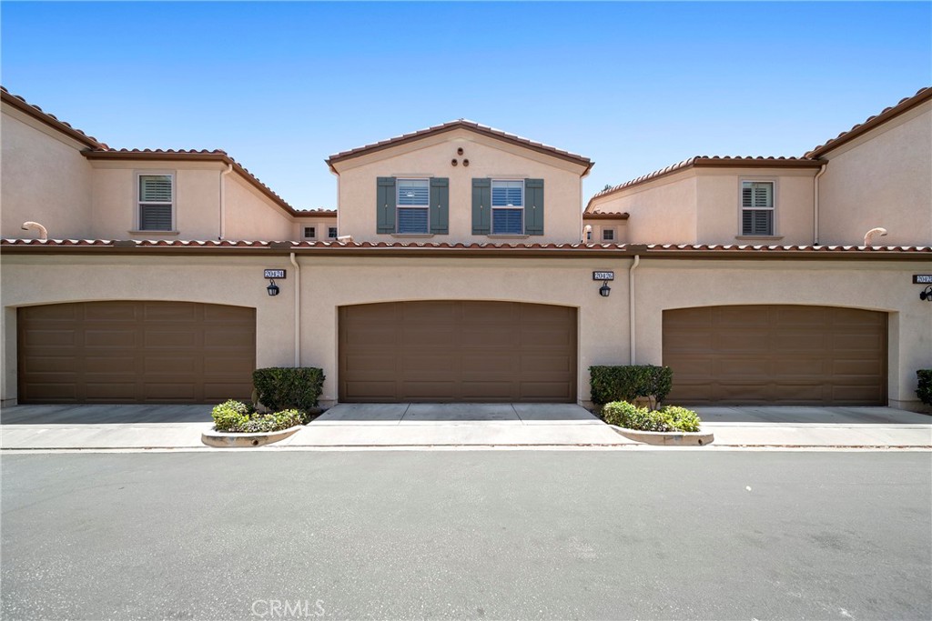20426 Paseo Cresta Porter Ranch, CA 91326 - Photo 32 of 44