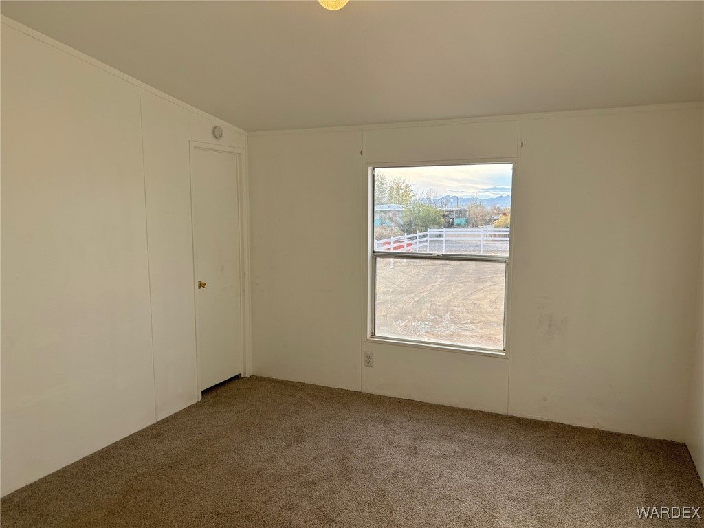 302 South Houck Road Golden Valley, AZ 86413 - Photo 27 of 36 Bedroom