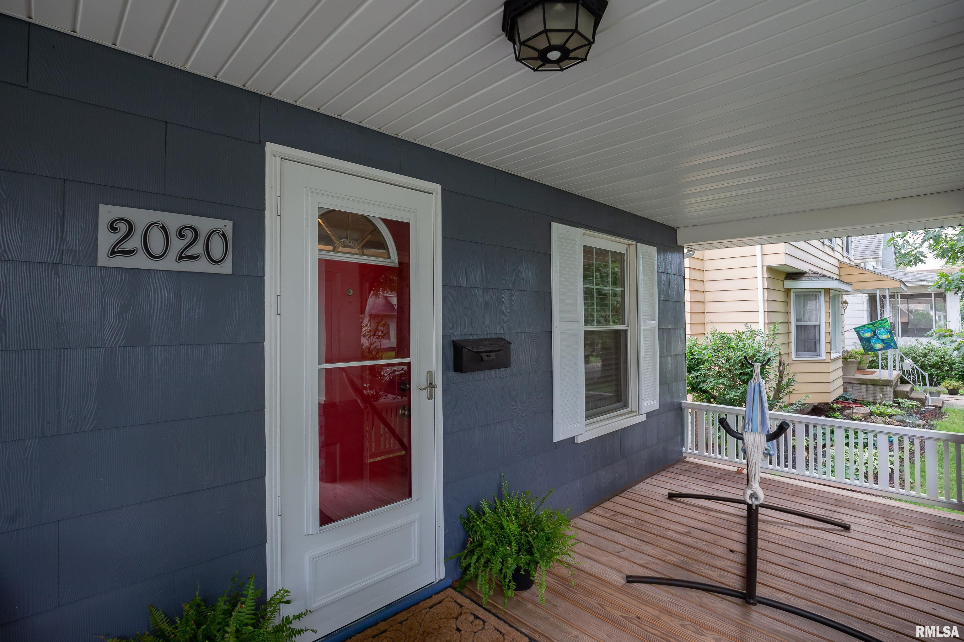2020 3rd Street Moline, IL 61265 - Photo 3 of 13 Gallery Image 3