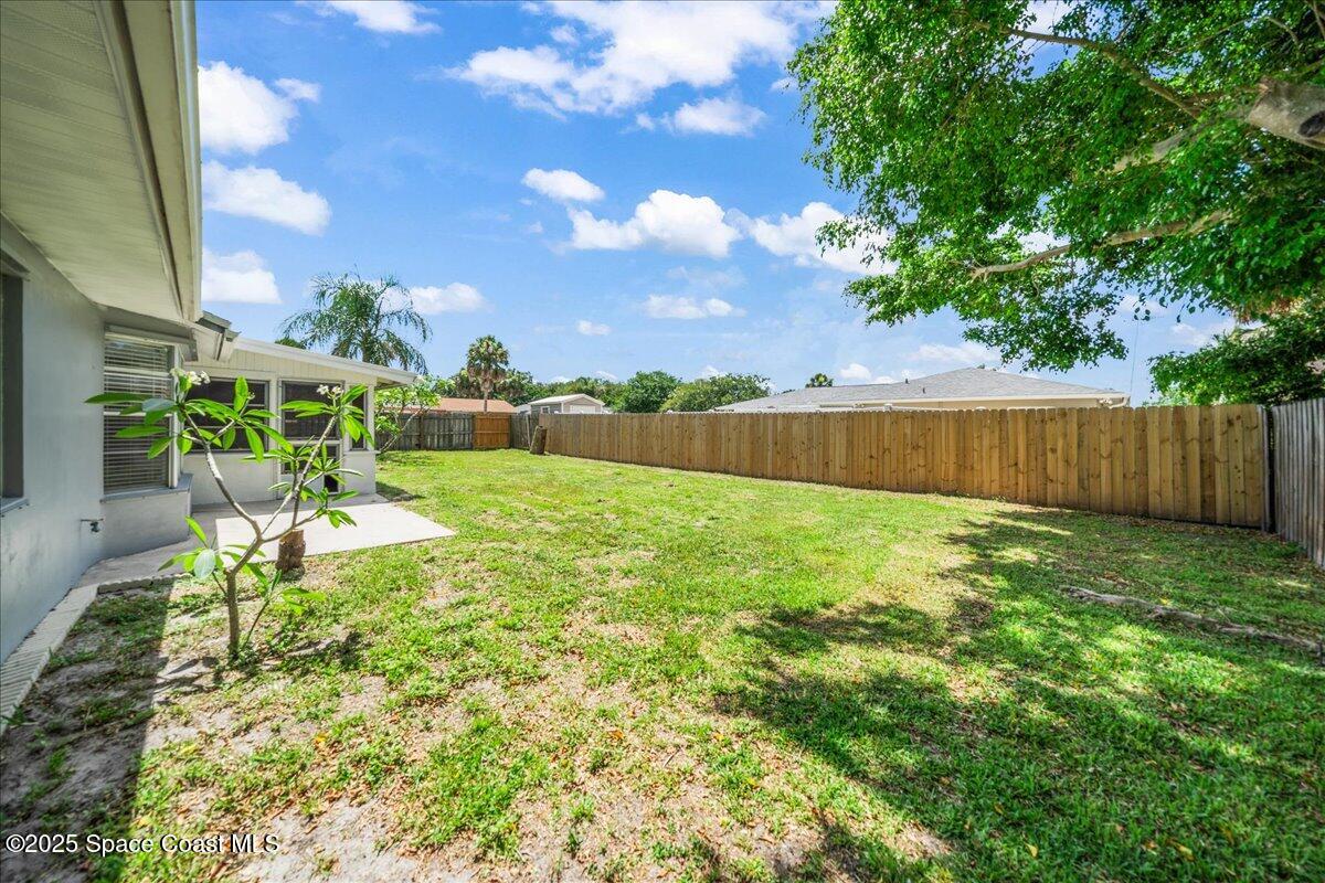 1871 Talloak Road Melbourne, FL 32935 - Photo 20 of 32 23-untitled-07473