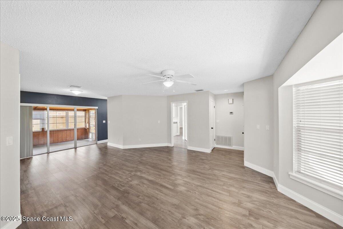 1871 Talloak Road Melbourne, FL 32935 - Photo 7 of 32 10-untitled-07459