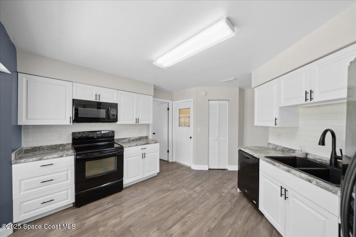 1871 Talloak Road Melbourne, FL 32935 - Photo 9 of 32 12-untitled-07414