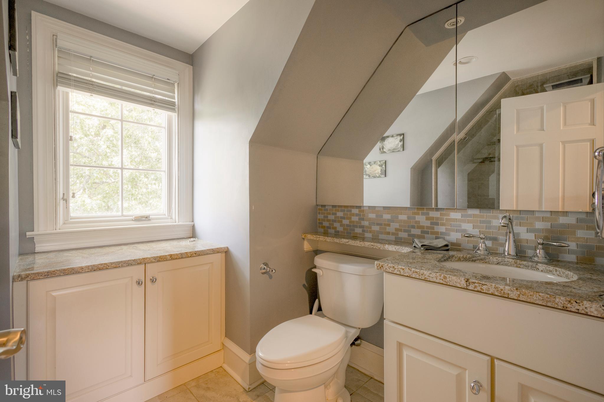 324 Holmecrest Road Jenkintown, PA 19046 - Photo 26 of 35