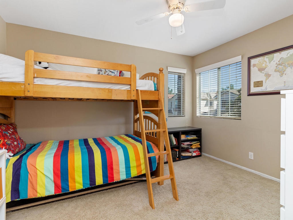 1813 Key Largo Road Vista, CA 92081 - Photo 18 of 25 Gallery Image 18