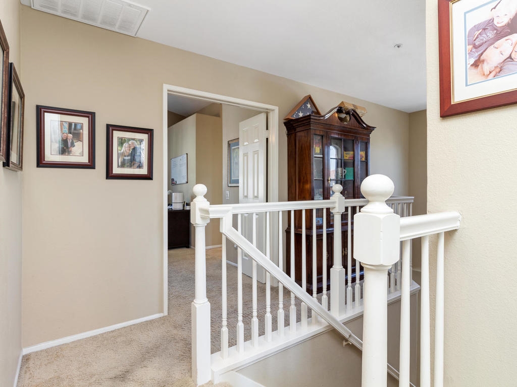 1813 Key Largo Road Vista, CA 92081 - Photo 21 of 25 Gallery Image 21