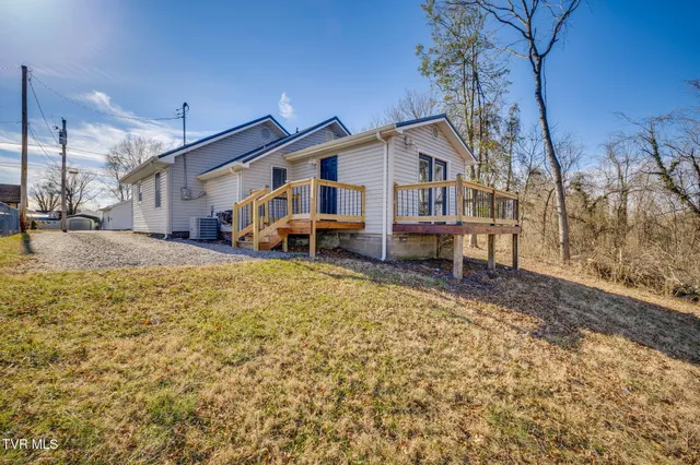 $219,000 | 2404 Overlook Road, Kingsport, TN 37664