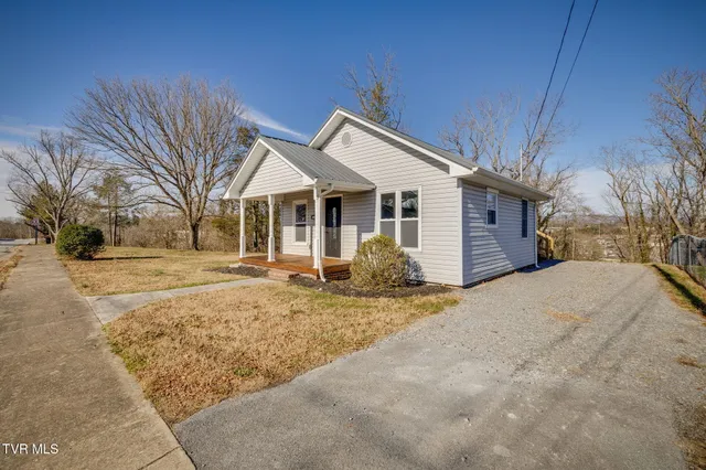 $219,000 | 2404 Overlook Road, Kingsport, TN 37664