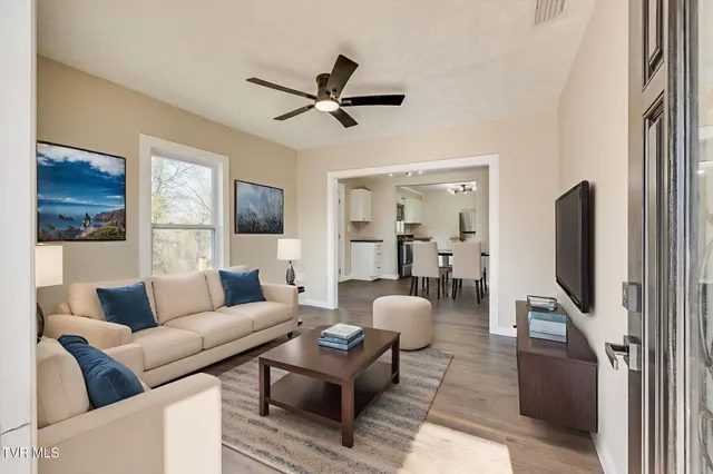 $219,000 | 2404 Overlook Road, Kingsport, TN 37664