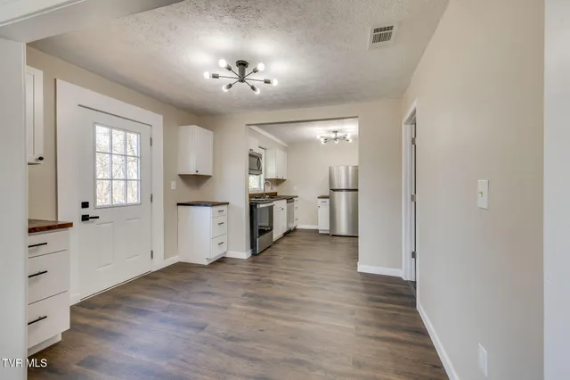 $219,000 | 2404 Overlook Road, Kingsport, TN 37664