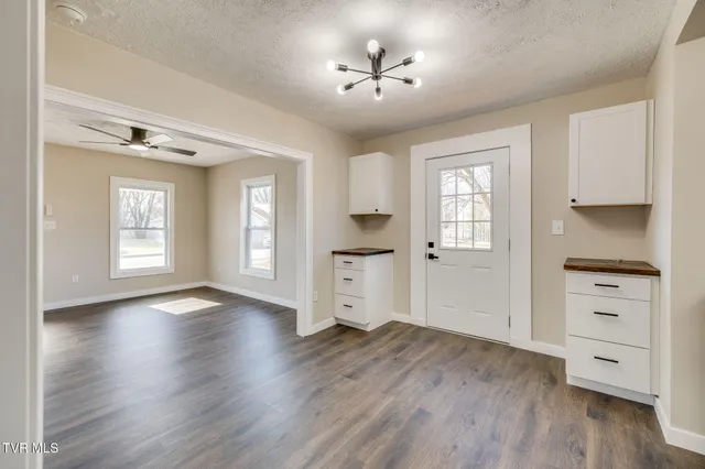 $219,000 | 2404 Overlook Road, Kingsport, TN 37664