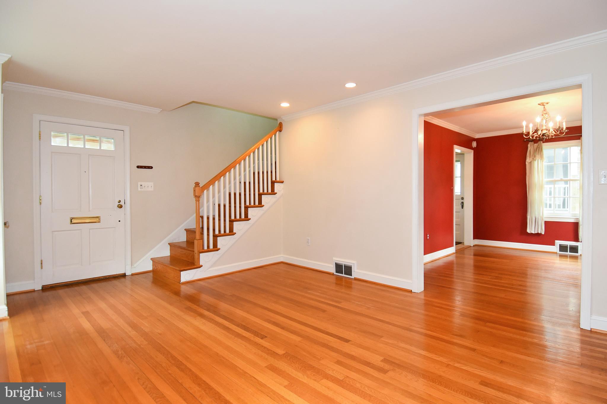 1531 Patrick Henry Drive Arlington, VA 22205 - Photo 7 of 33