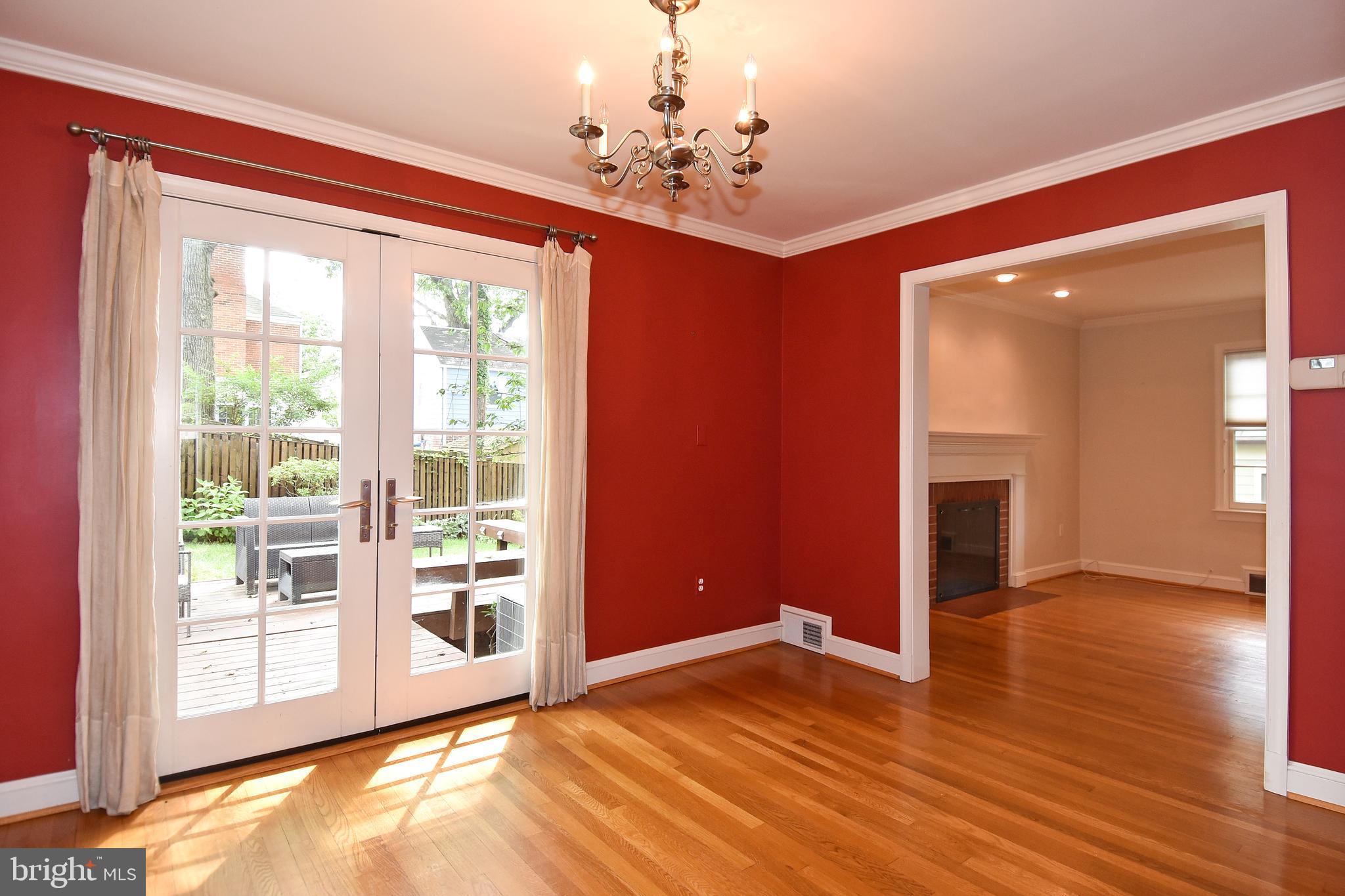 1531 Patrick Henry Drive Arlington, VA 22205 - Photo 10 of 33