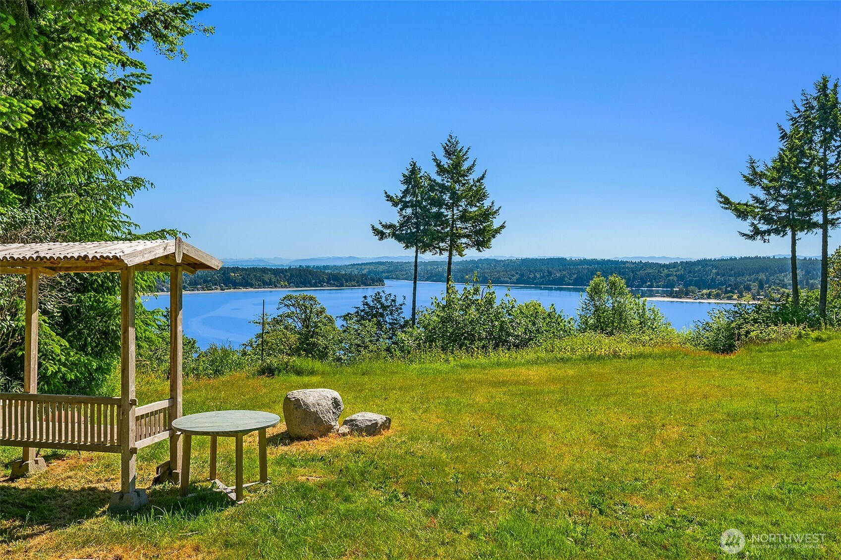 12010 Southwest Wesleyan Way, Unit 1 Vashon, WA 98070 - Photo 7 of 40