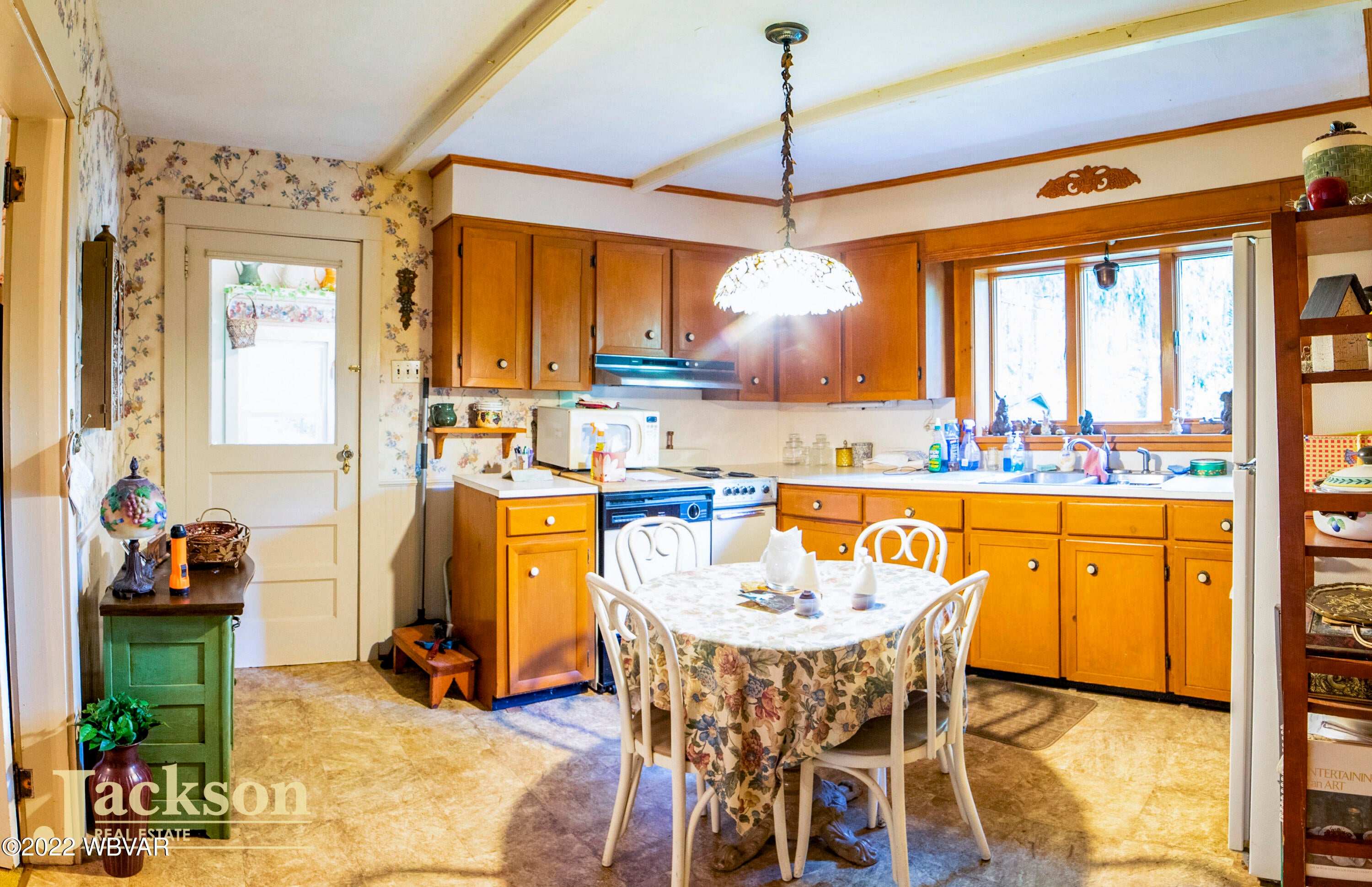 2805 Rauchtown Road Jersey Shore, PA 17740 - Photo 9 of 16 Gallery Image 9