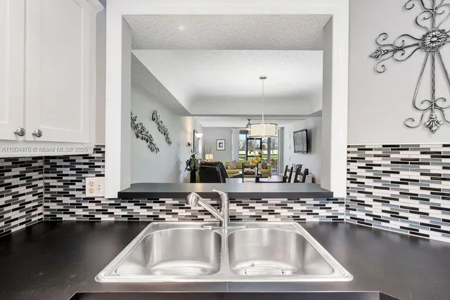 $249,000 | 23249 Barwood Lane North, Unit 102, Boca Raton, FL 33428