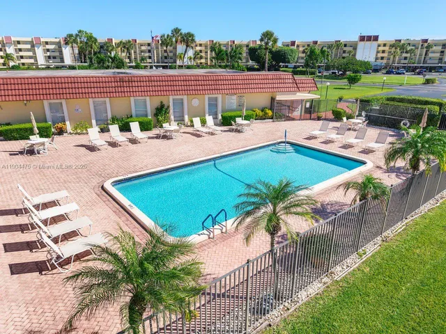 $249,000 | 23249 Barwood Lane North, Unit 102, Boca Raton, FL 33428