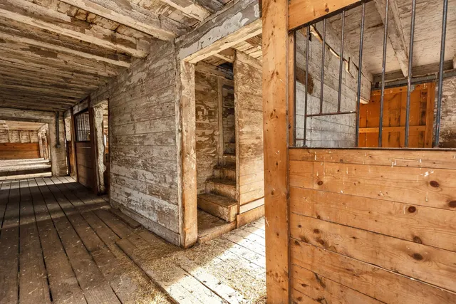 $650,000 | 0 Middle Road, Hancock, NH 03449