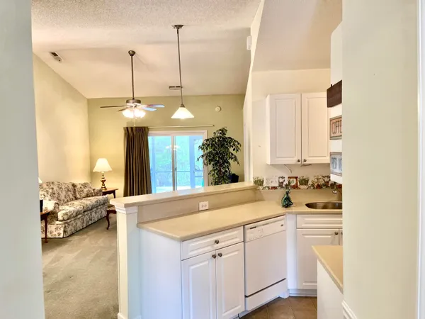 $205,000 | 250 Country Manor Drive, Unit A, Conway, SC 29526