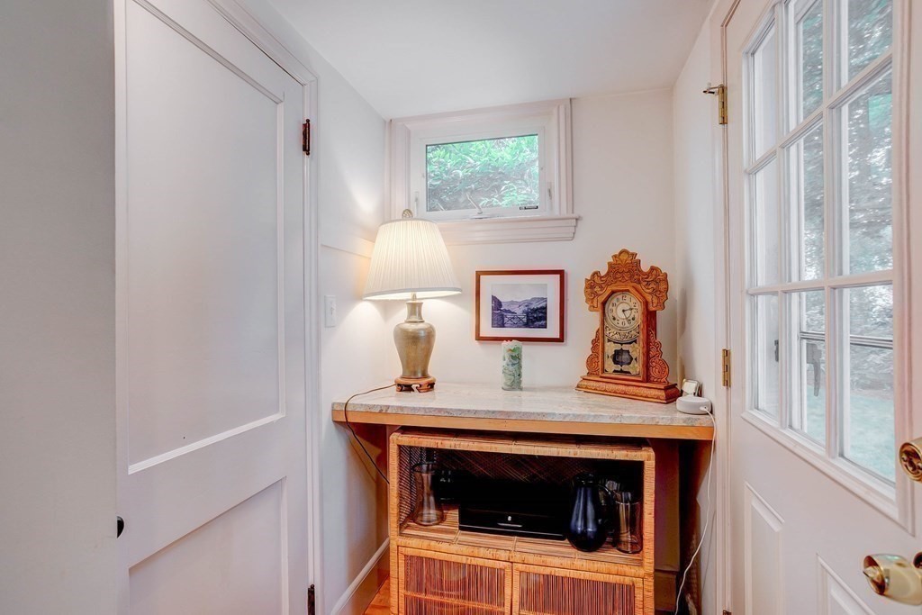 35 Princeton Road Arlington, MA 02474 - Photo 13 of 32