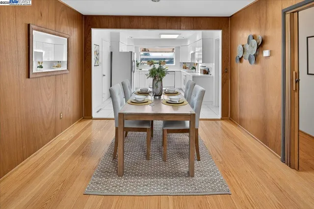 $940,000 | 19347 Parsons Avenue, Castro Valley, CA 94546