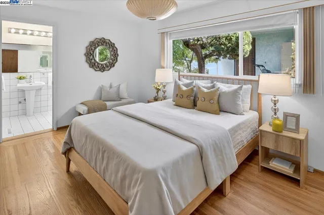 $940,000 | 19347 Parsons Avenue, Castro Valley, CA 94546