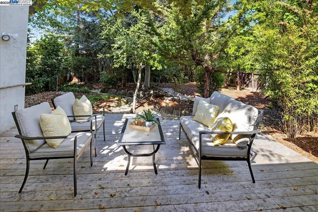 $940,000 | 19347 Parsons Avenue, Castro Valley, CA 94546