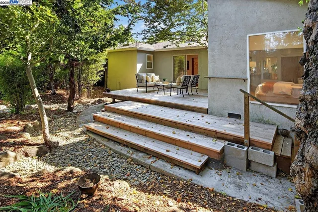 $940,000 | 19347 Parsons Avenue, Castro Valley, CA 94546