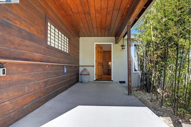 $940,000 | 19347 Parsons Avenue, Castro Valley, CA 94546