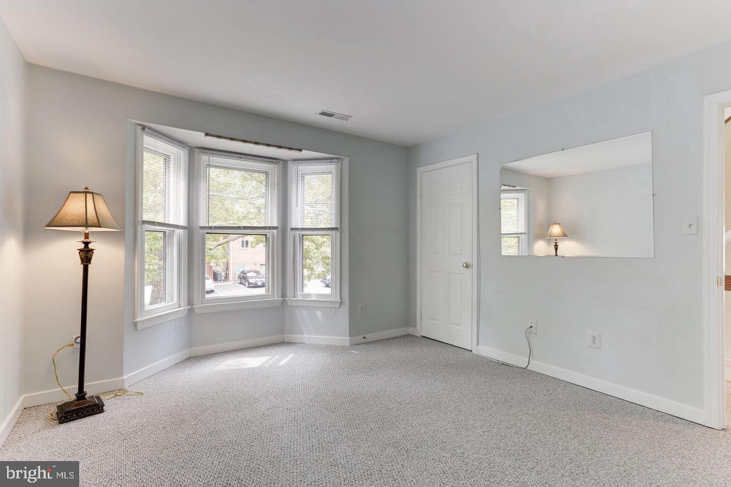 1759 North Cliff Street Alexandria, VA 22301 - Photo 15 of 28 MBR