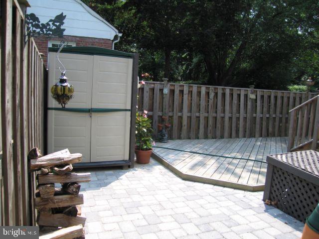 1759 North Cliff Street Alexandria, VA 22301 - Photo 21 of 28 Back Patio / shed