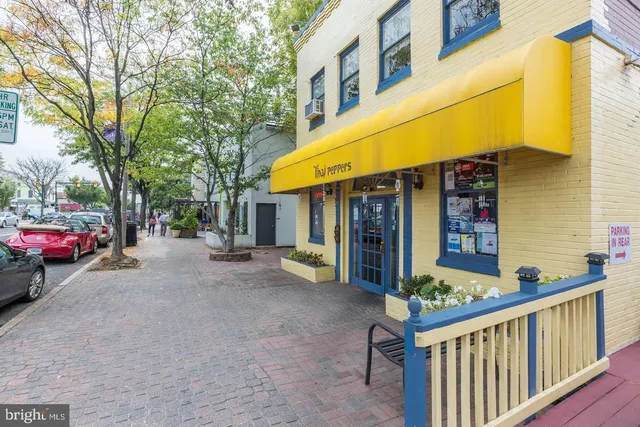 $4,100 | 1759 North Cliff Street, Alexandria, VA 22301