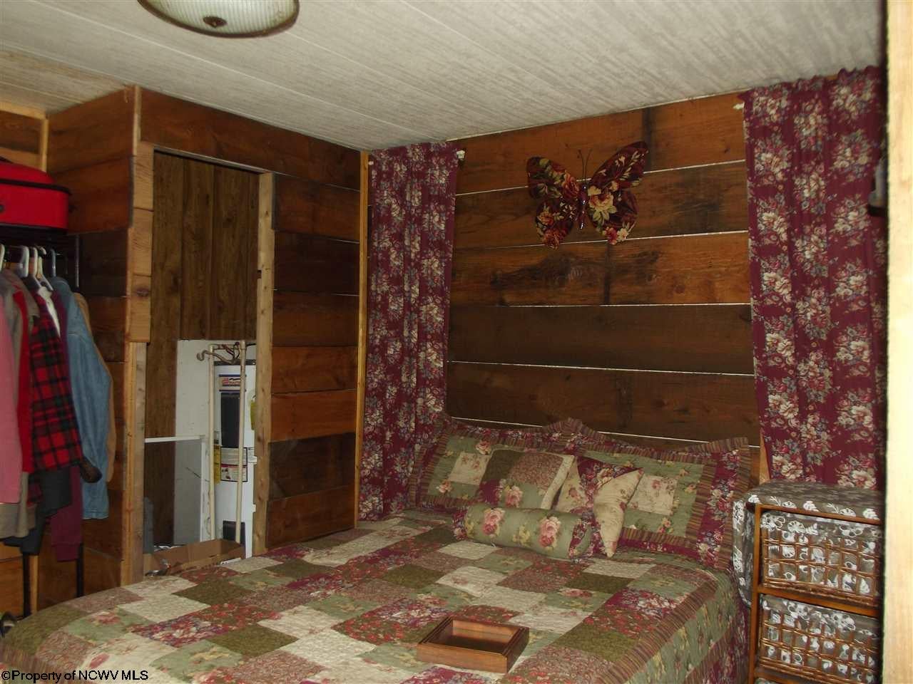 2407 Flatfork Road Duck, WV 25063 - Photo 13 of 20 Gallery Image 13