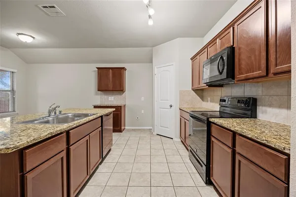 $292,000 | 2492 Saldana Drive, Fate, TX 75189