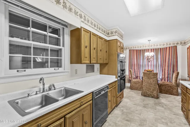 $165,000 | 460 1st Street, Lula, MS 38617