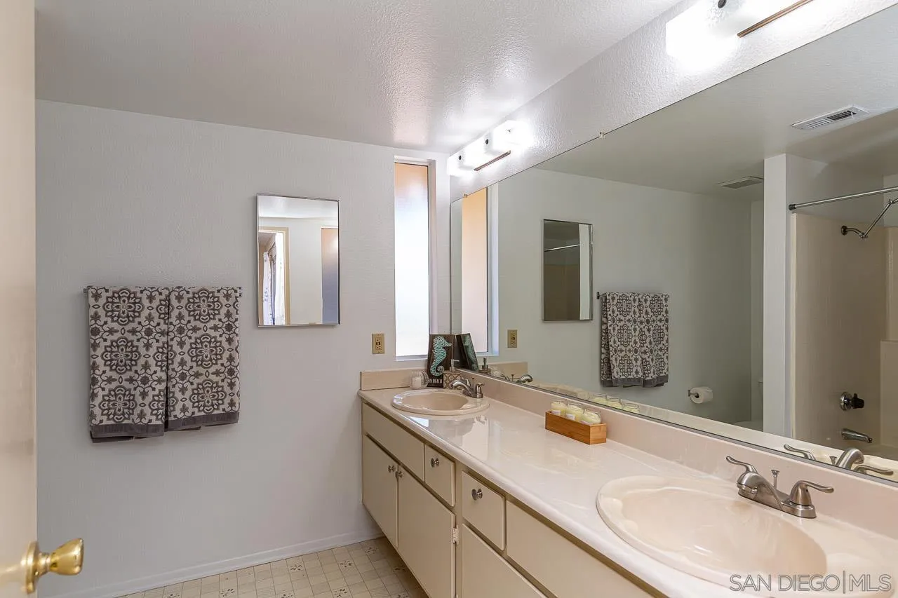 2540 Wind River Road El Cajon, CA 92019 - Photo 26 of 36 Gallery Image 26
