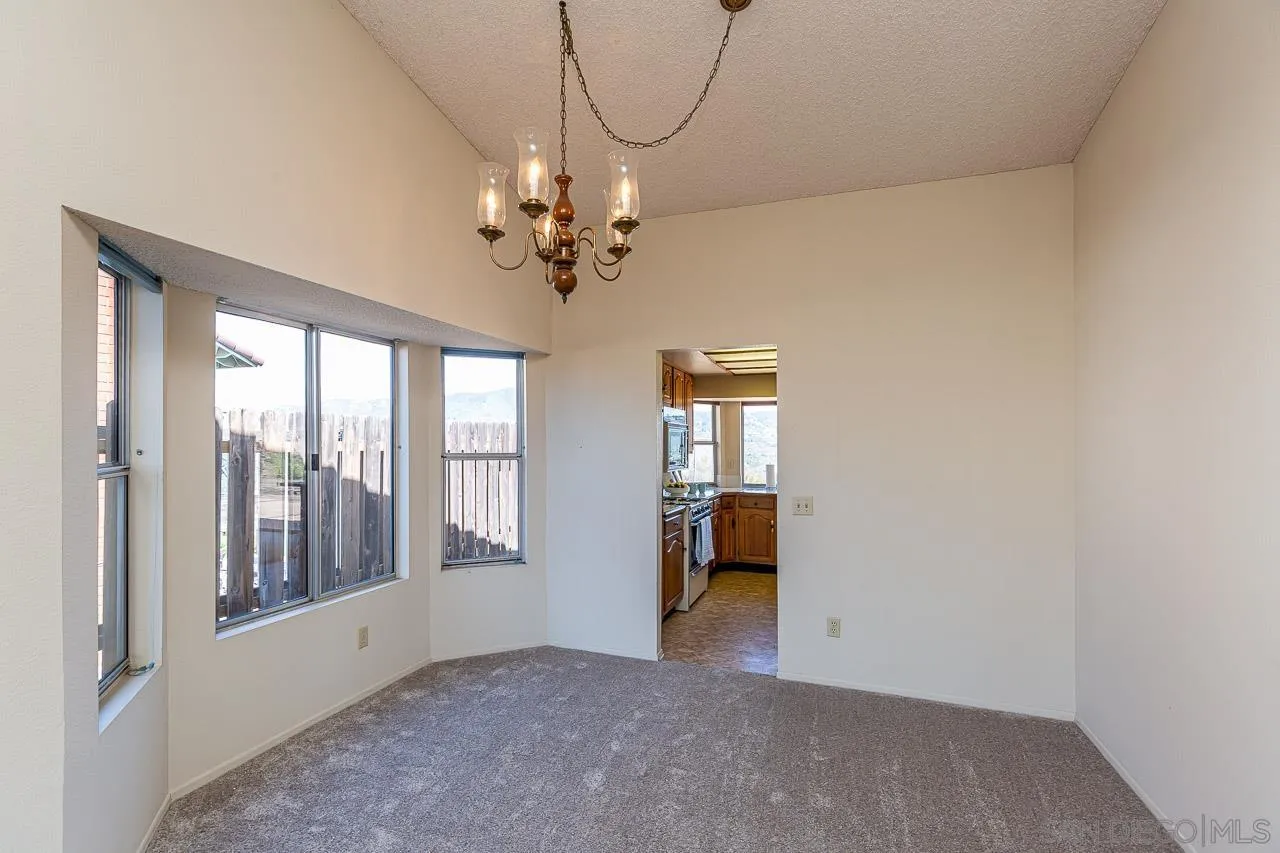 2540 Wind River Road El Cajon, CA 92019 - Photo 7 of 36 Gallery Image 7