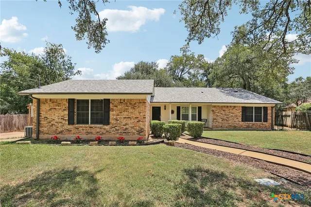 $529,900 | 9201 Norchester Court, Austin, TX 78729