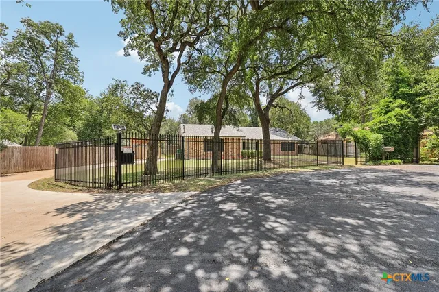 $529,900 | 9201 Norchester Court, Austin, TX 78729