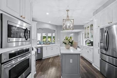 $839,900 | 8523 Stones Throw Lane, Missouri City, TX 77459