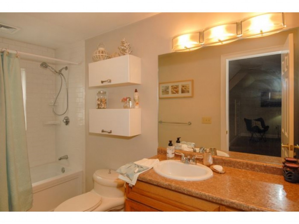12 Point Sewall Road Wolfeboro, NH 03894 - Photo 15 of 34 Gallery Image 15