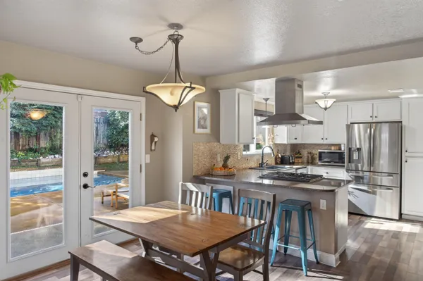 $425,000 | 707 Alamine Drive, Redding, CA 96003