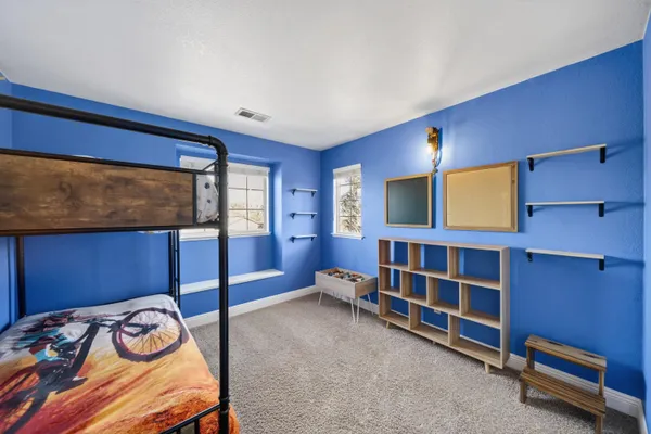 $425,000 | 707 Alamine Drive, Redding, CA 96003