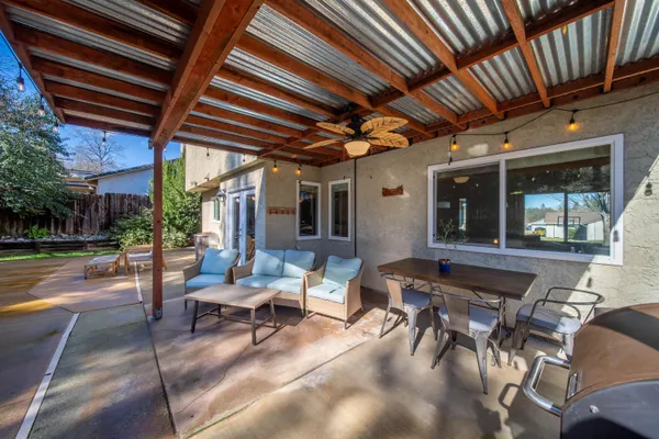 $425,000 | 707 Alamine Drive, Redding, CA 96003