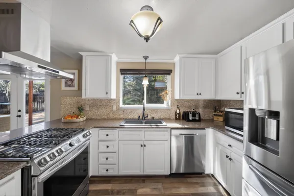 $425,000 | 707 Alamine Drive, Redding, CA 96003