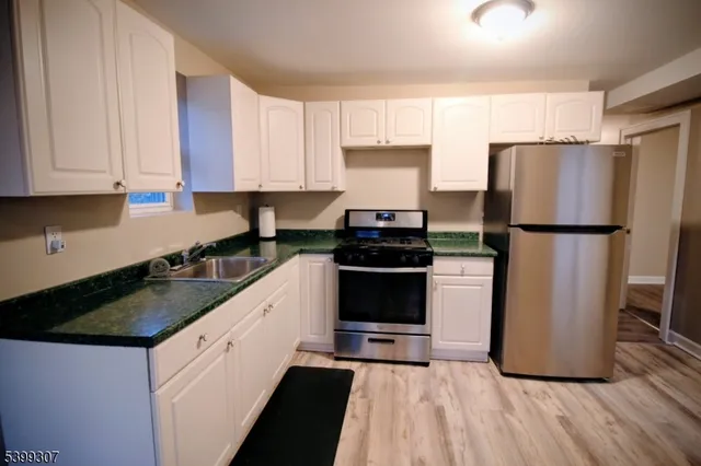 $3,200 | 31 Stewart Place, Fanwood, NJ 07023