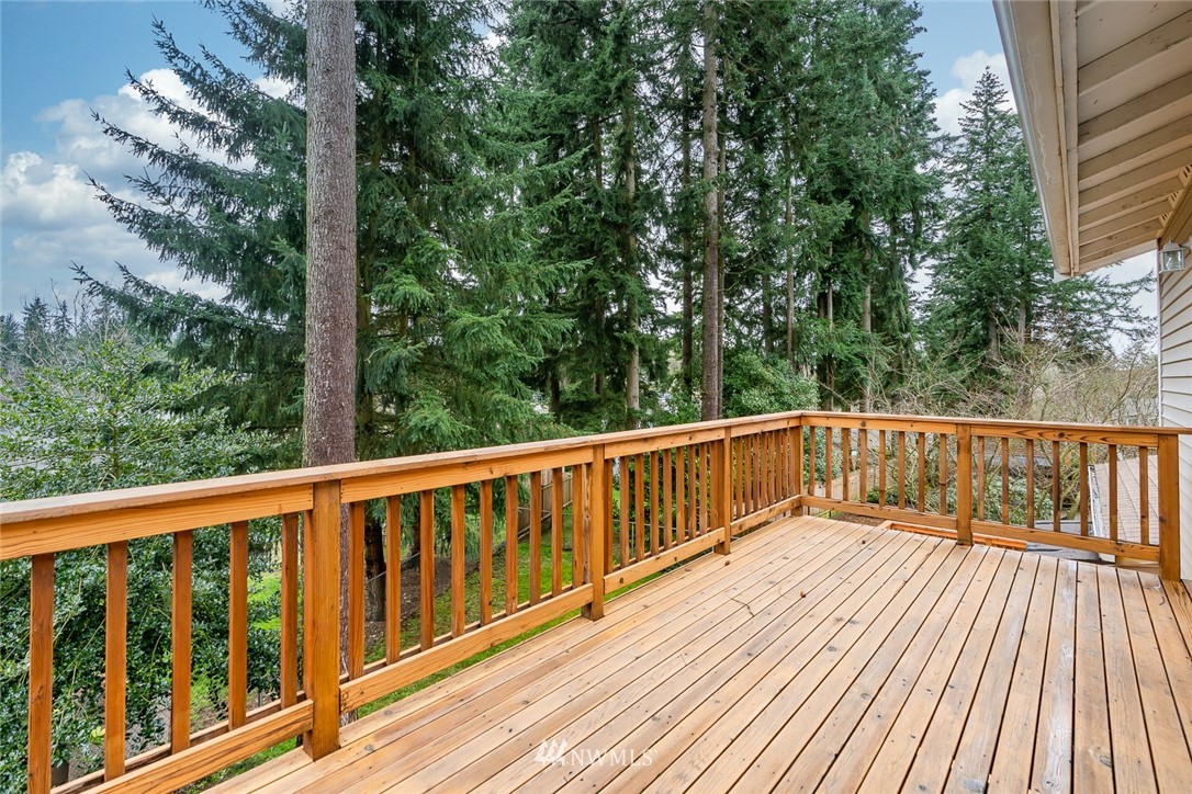 604 216th Street Southwest Bothell, WA 98021 - Photo 21 of 33 a view of wooden deck