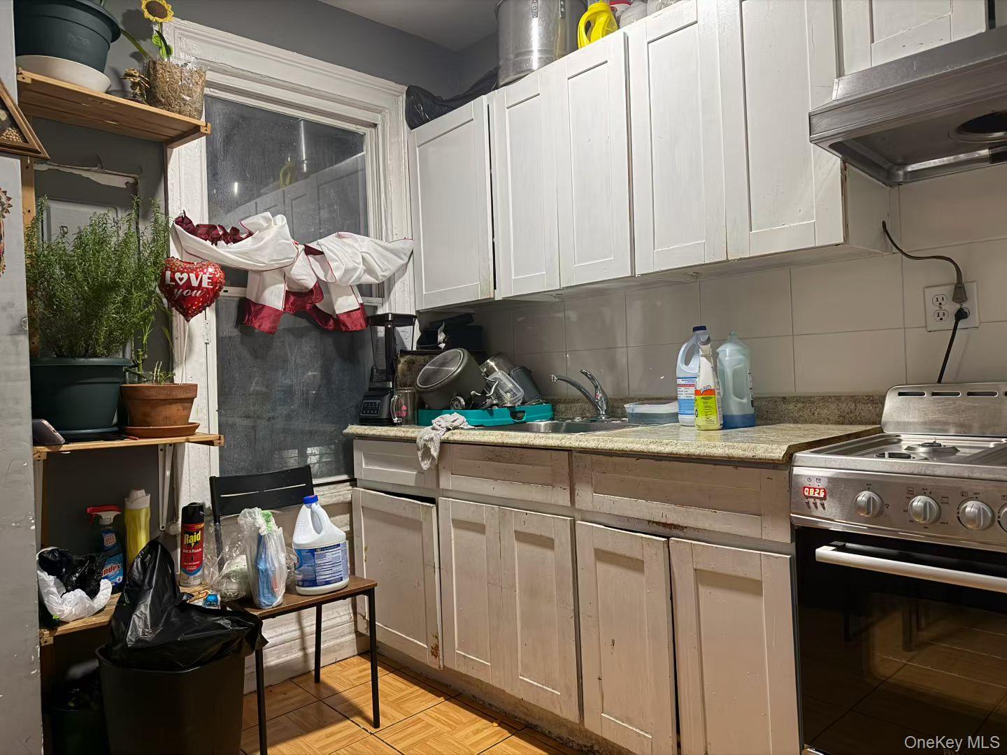 104-39 42nd Avenue Queens, NY 11368 - Photo 5 of 14