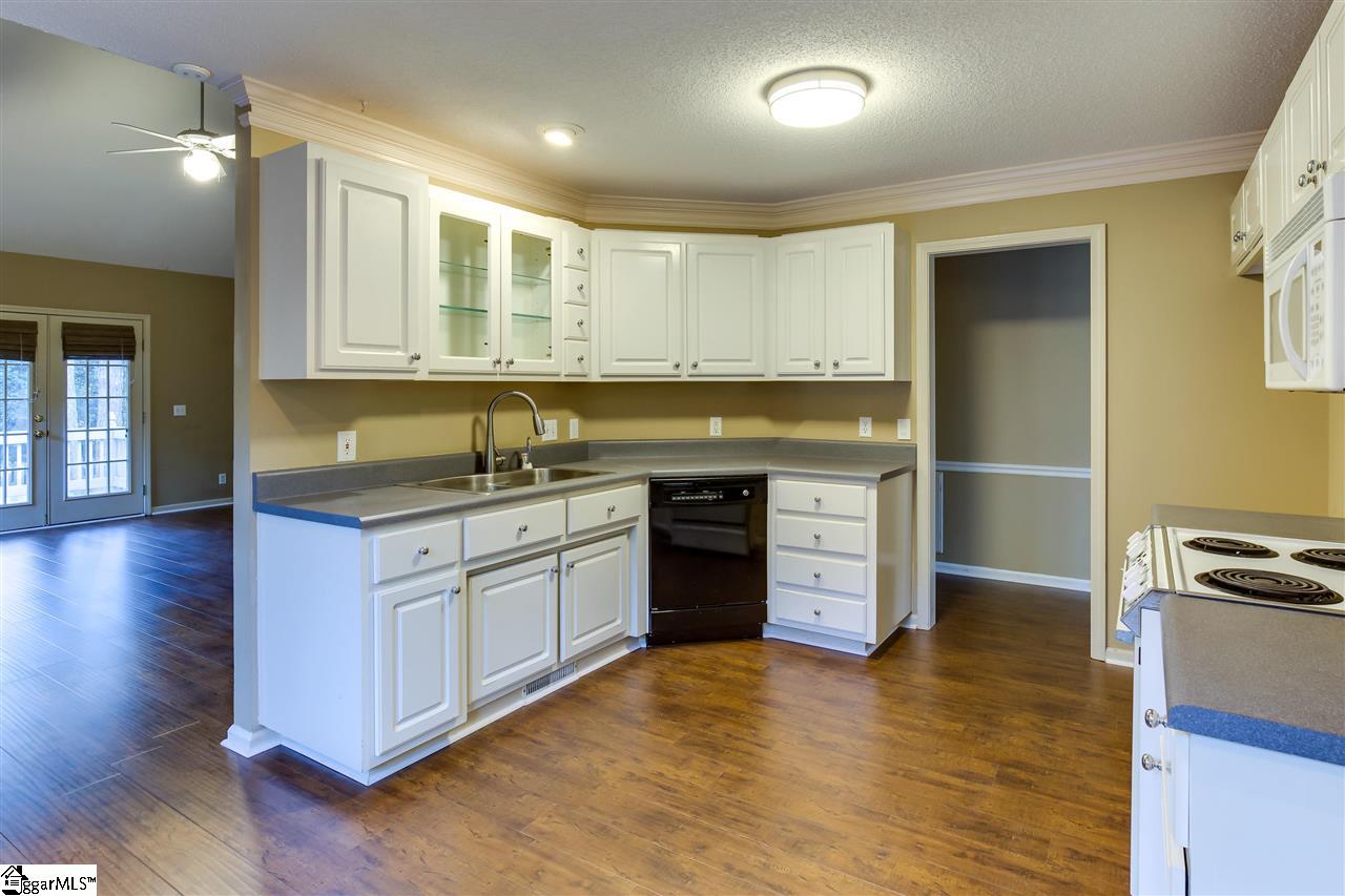 303 Wild Rice Drive Simpsonville, SC 29681 - Photo 11 of 34 Gallery Image 11